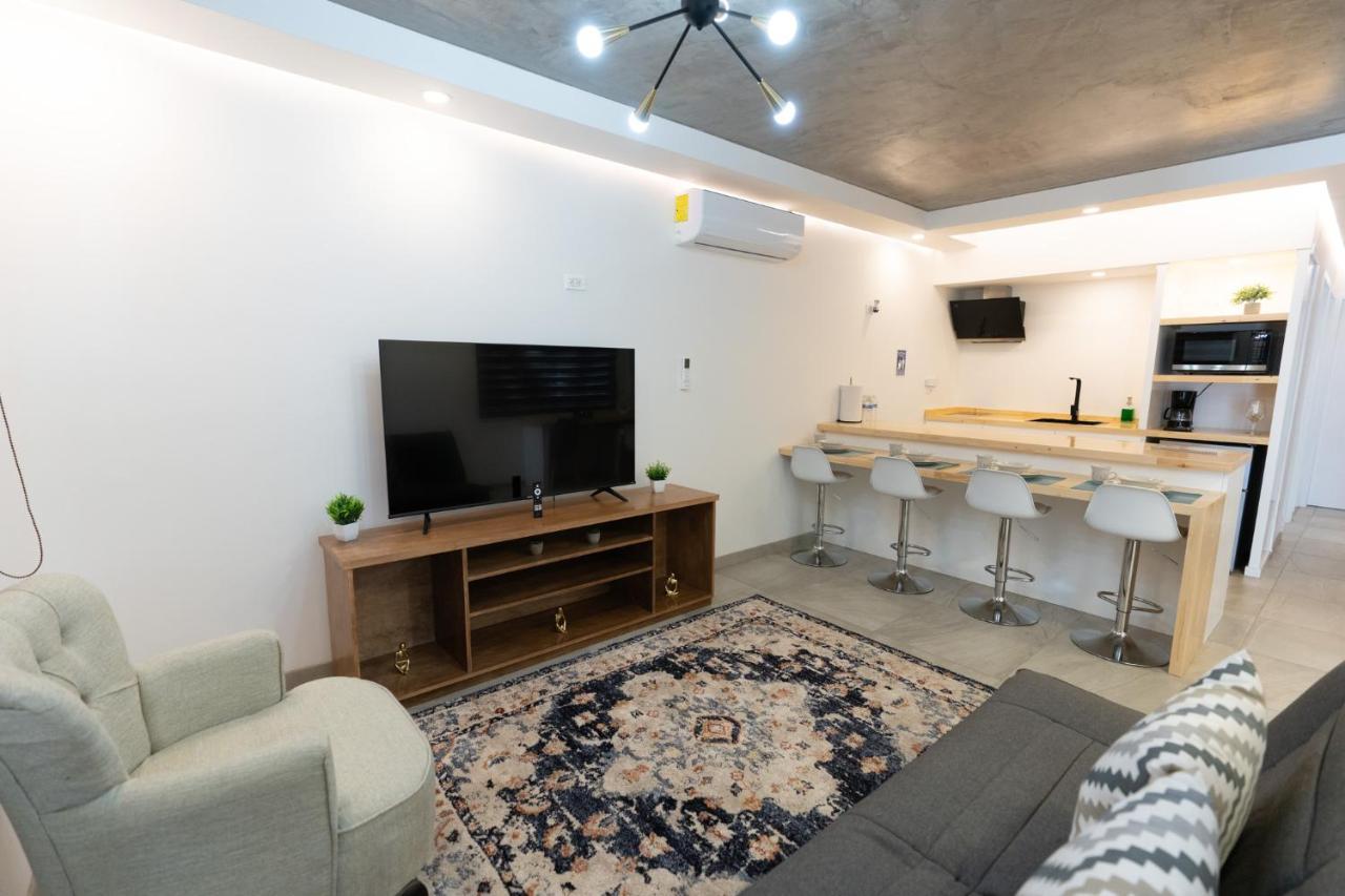 Baja Suites - Departamentos Vacacionales Ensenada Eksteriør bilde